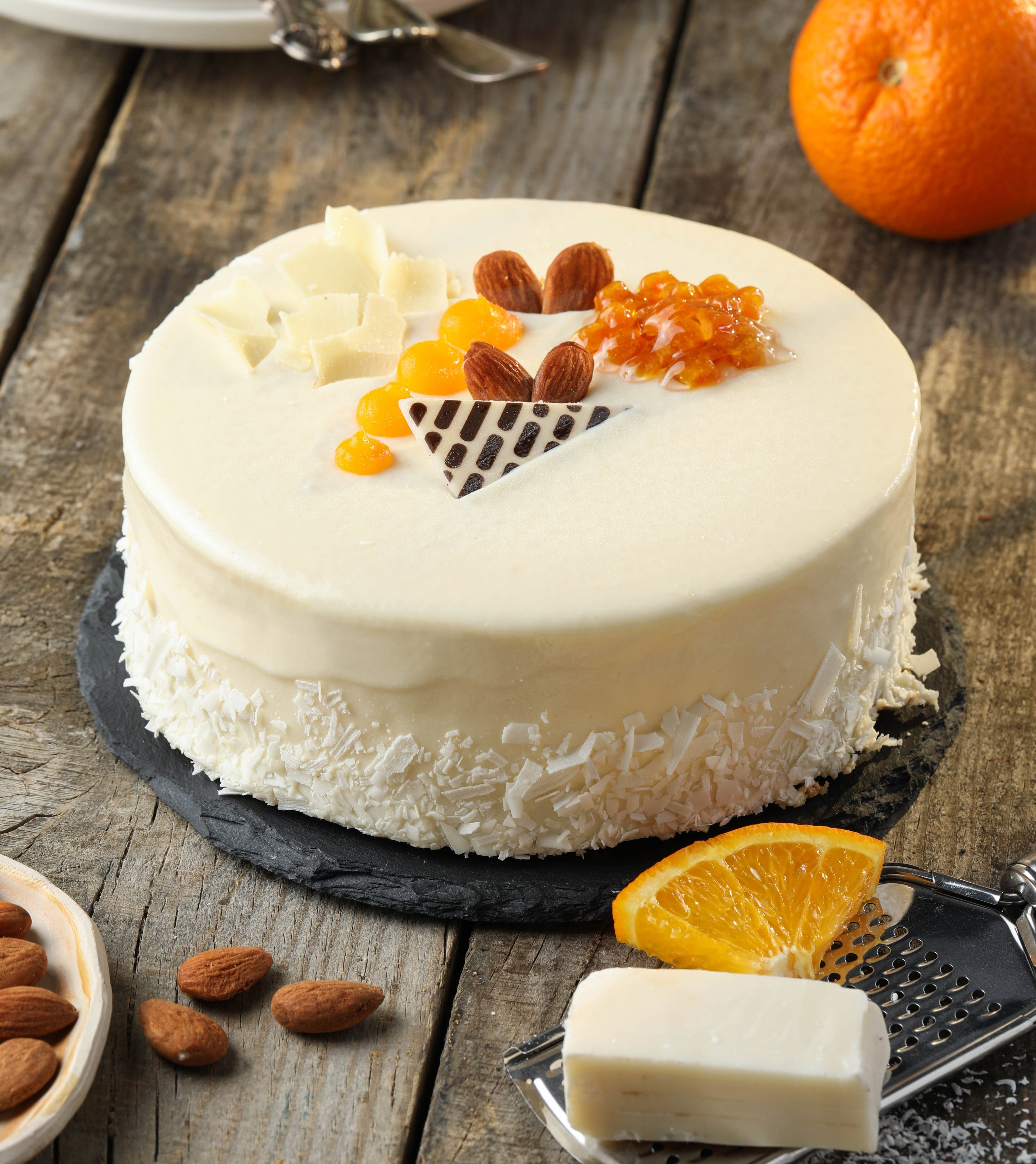 Orange Almond Cake 7" 28 oz , 1PC x  6